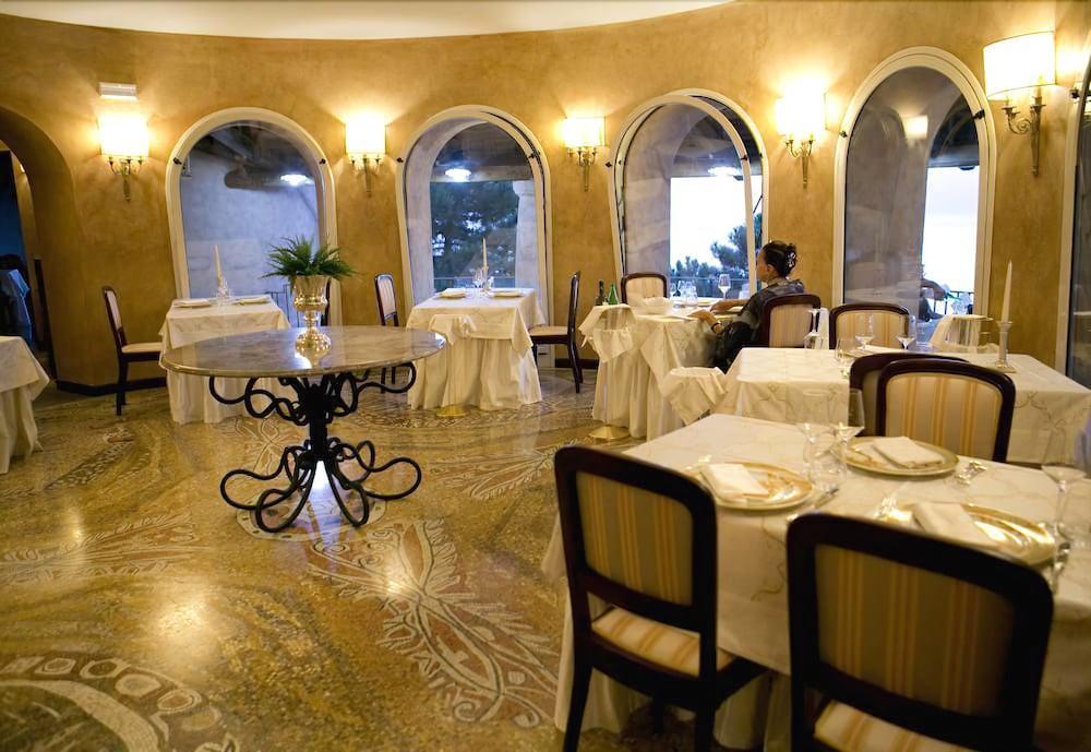 Hotel Porto Pirgos Parghelia Eksteriør billede