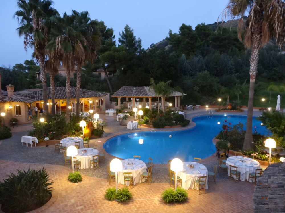 Hotel Porto Pirgos Parghelia Eksteriør billede